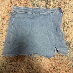 Denim skirt